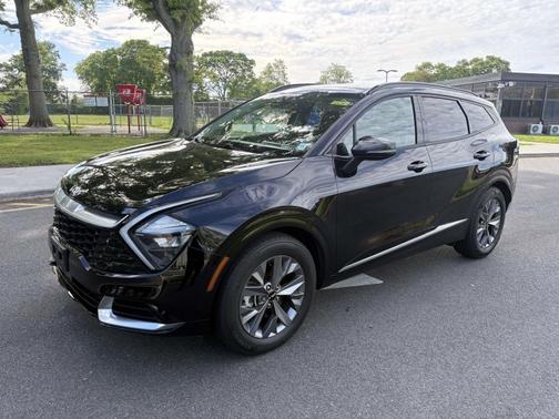 Ebony Black 2023 Kia Sportage SX