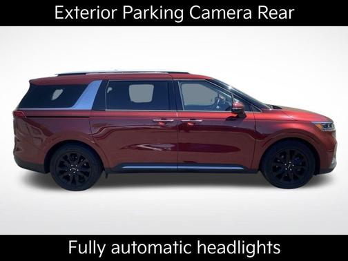 2023 Kia Carnival SX