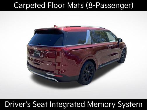 2023 Kia Carnival SX
