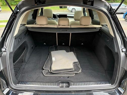 2021 Mercedes-Benz GLC 300 Base 4MATIC