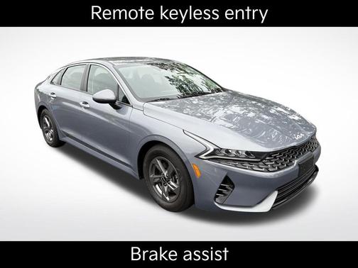 2022 Kia K5 LXS