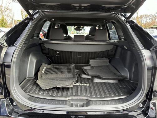 2021 Toyota RAV4 Prime SE
