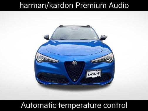 2022 Alfa Romeo Stelvio Veloce
