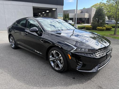 Ebony Black 2023 Kia K5 EX