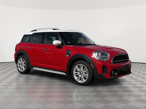 Chili Red 2023 MINI Countryman Cooper S