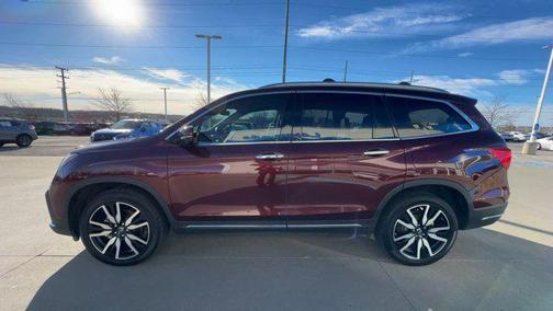 2022 Honda Pilot Touring 8-Passenger