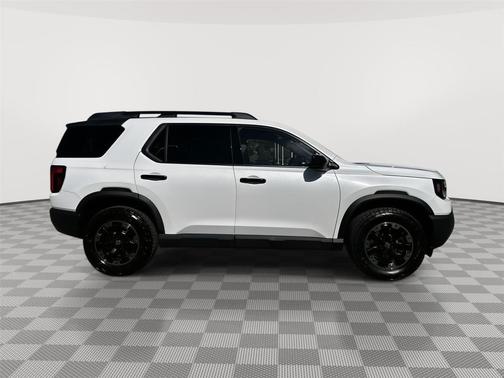 Platinum White Pearl 2026 Honda Passport AWD TrailSport Elite