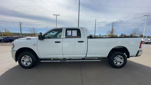 2023 RAM 2500 Tradesman Crew Cab 4x4 8' Box
