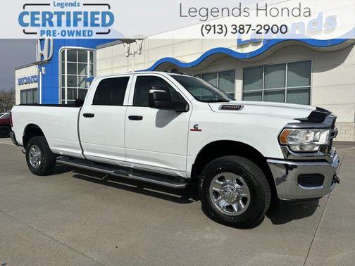 2023 RAM 2500 Tradesman Crew Cab 4x4 8' Box
