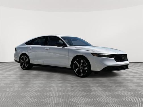 Platinum White Pearl 2026 Honda Accord SE