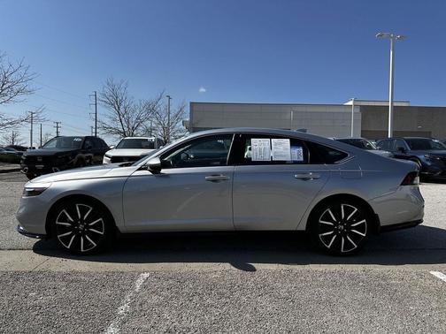 2023 Honda Accord Hybrid Touring