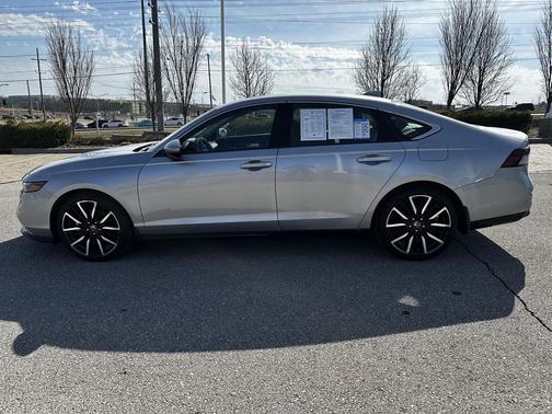 2023 Honda Accord Hybrid Touring