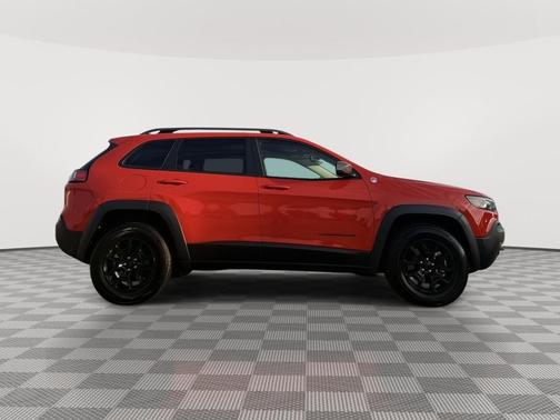 Spitfire Orange Clearcoat 2021 Jeep Cherokee Trailhawk