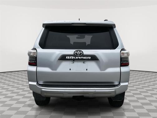 Classic Silver Metallic 2020 Toyota 4Runner TRD Off Road Premium