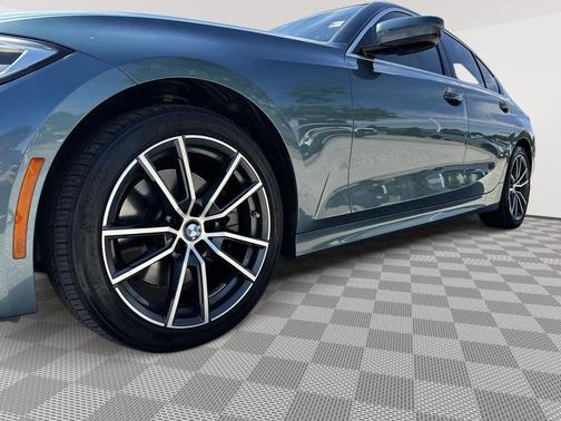 Blue Ridge Mountain Metallic 2019 BMW 330 330i