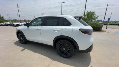 2026 Honda HR-V 2WD Sport