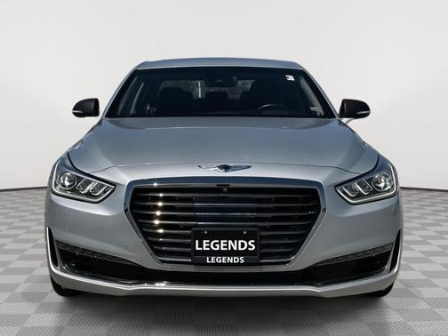 Santiago Silver 2019 Genesis G90 Premium