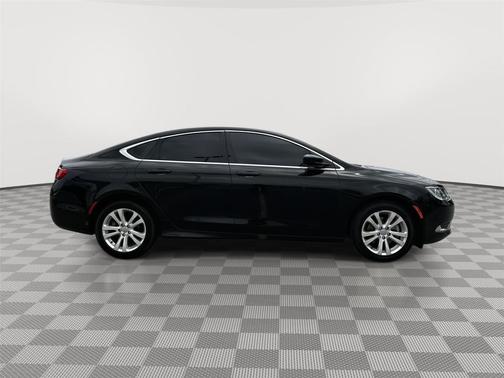 Black Clearcoat 2016 Chrysler 200 Limited