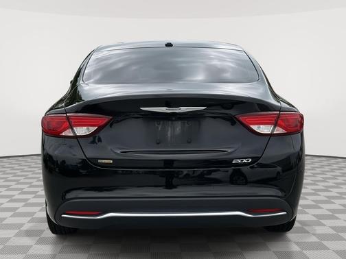 Black Clearcoat 2016 Chrysler 200 Limited