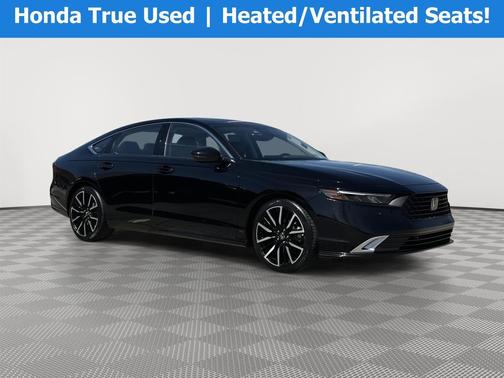 Crystal Black Pearl 2024 Honda Accord Hybrid Touring