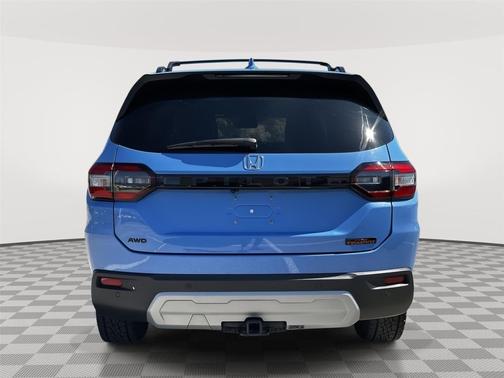 Diffused Sky Pearl 2024 Honda Pilot TrailSport