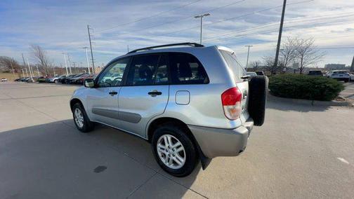 2002 Toyota RAV4 Base
