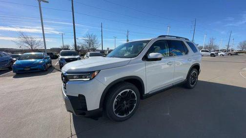 2026 Honda Pilot Touring 8-Passenger