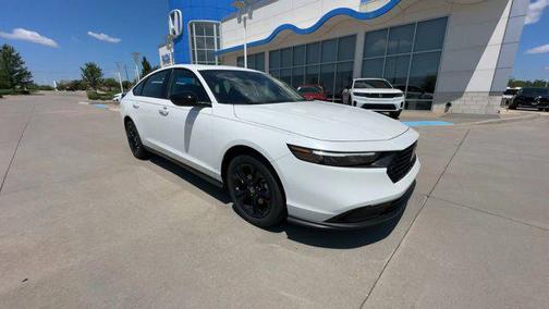 2025 Honda Accord Sport SE 1.5T