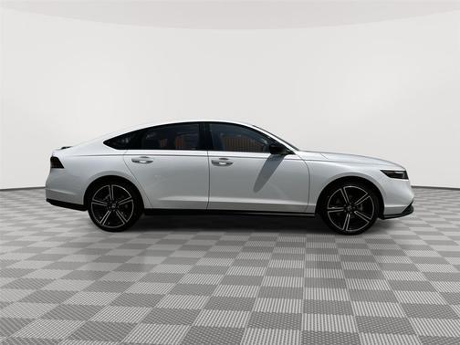 Platinum White Pearl 2026 Honda Accord SE