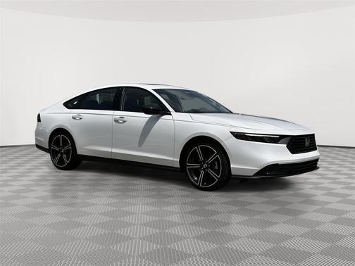 Platinum White Pearl 2026 Honda Accord SE