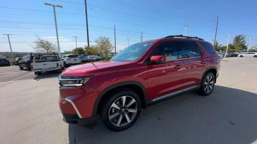 2025 Honda Pilot Touring 8-Passenger