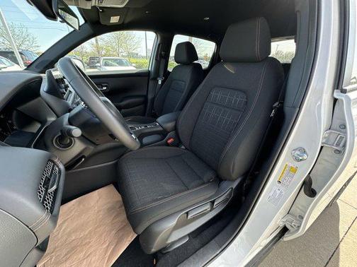 2025 Honda HR-V AWD Sport