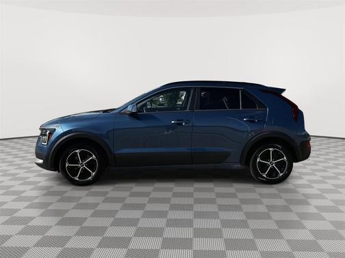 Mineral Blue 2023 Kia Niro EX