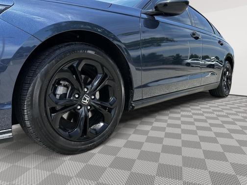 Canyon River Blue Metallic 2025 Honda Accord SE