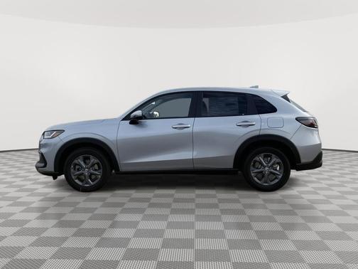 Solar Silver Metallic 2027 Honda HR-V LX