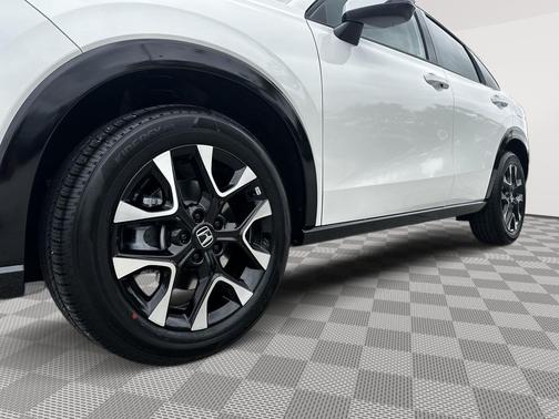 Platinum White Pearl 2027 Honda HR-V EX-L