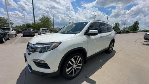 2017 Honda Pilot Elite