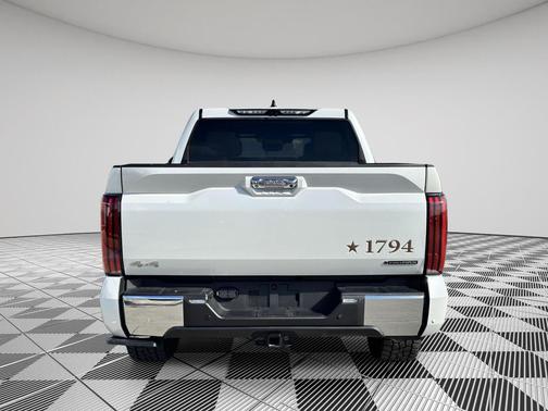 2025 Toyota Tundra Hybrid 1794 Edition