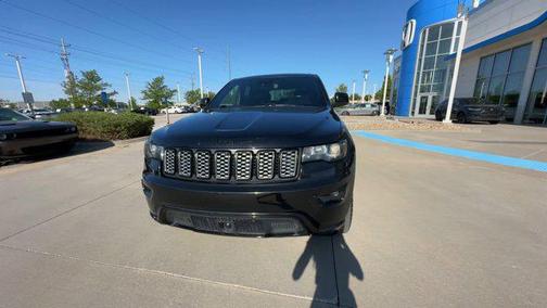 2021 Jeep Grand Cherokee Laredo