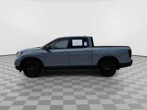 Sonic Gray Pearl 2023 Honda Ridgeline Black