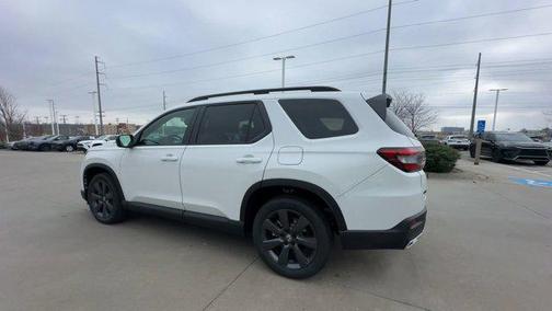 2025 Honda Pilot Sport