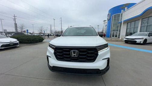 2025 Honda Pilot Sport