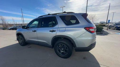 2023 Honda Pilot AWD TrailSport
