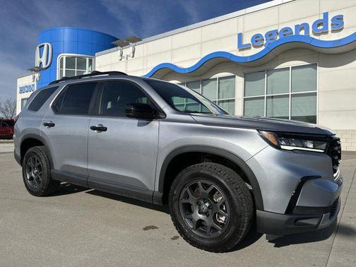2023 Honda Pilot AWD TrailSport