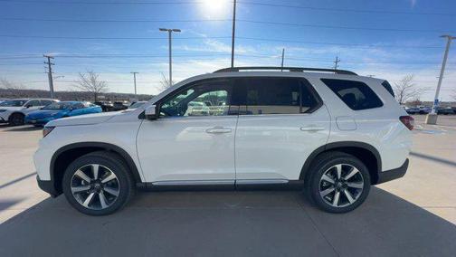 2025 Honda Pilot Elite