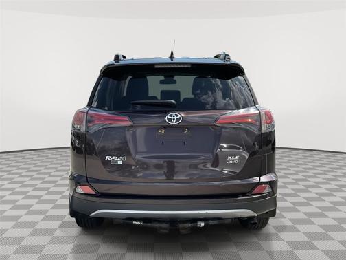 Black Currant Metallic 2018 Toyota RAV4 XLE