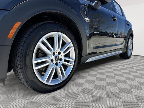 2023 MINI Countryman Cooper S