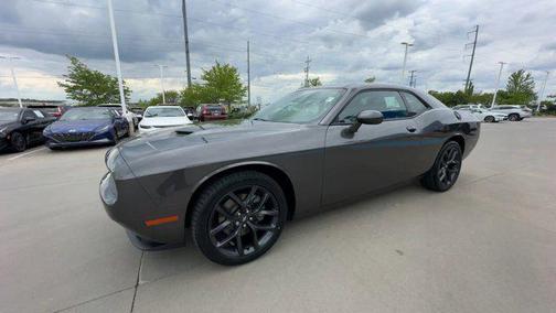 2021 Dodge Challenger SXT
