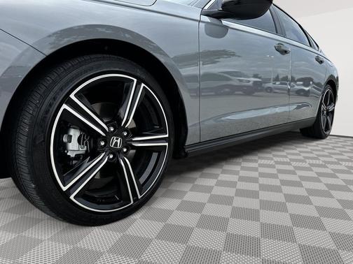 Urban Gray Pearl 2025 Honda Accord Hybrid Sport