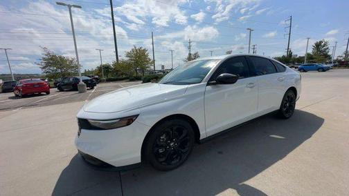 2025 Honda Accord Sport SE 1.5T